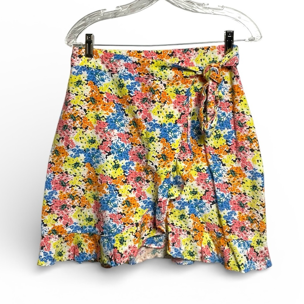 LOFT Hydrangea ruffle wrap Multicolor Floral Mini… - image 2